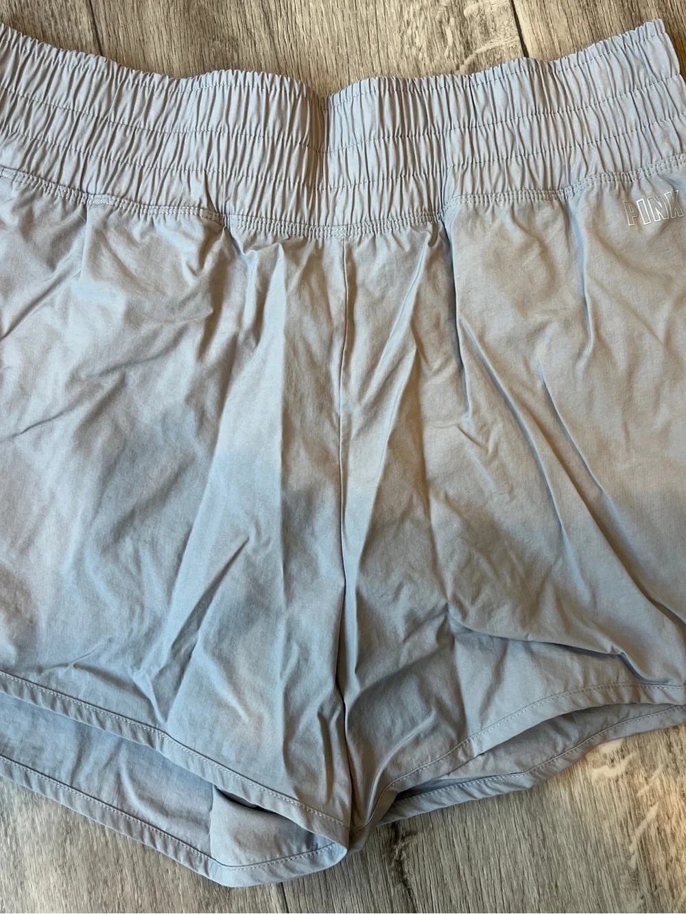 Victoria’s Secret PINK Active Gray Running Shorts Women’s Medium Lined Athletic